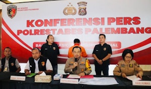 Kapolrestabes Palembang Ungkap Motif Pembunuhan Berencana di Pintu Tol Keramasan Kapolrestabes Palembang Ungkap Motif Pembunuhan Berencana di Pintu Tol Keramasan