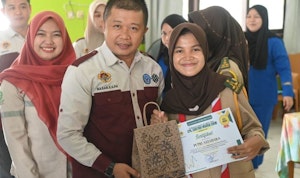 00f95d54-1501-4914-b50b-a5987e672046